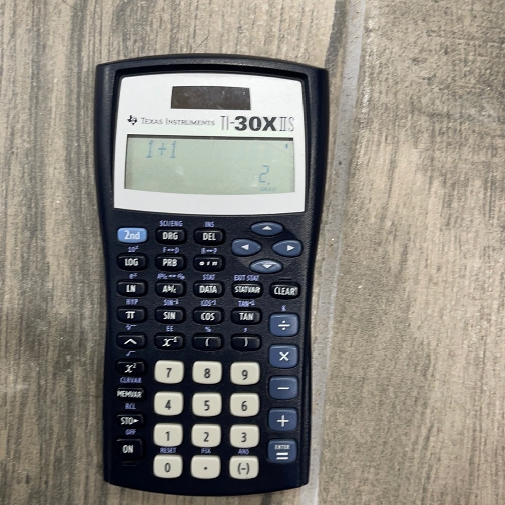 Texas Instrument TI-30XIIS calculator‎
